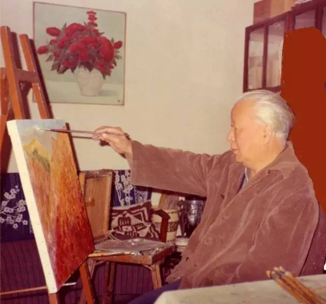 他是一代宗师，拒给蒋介石画像，却被逐出自己一手筹办的中央工艺美院！
